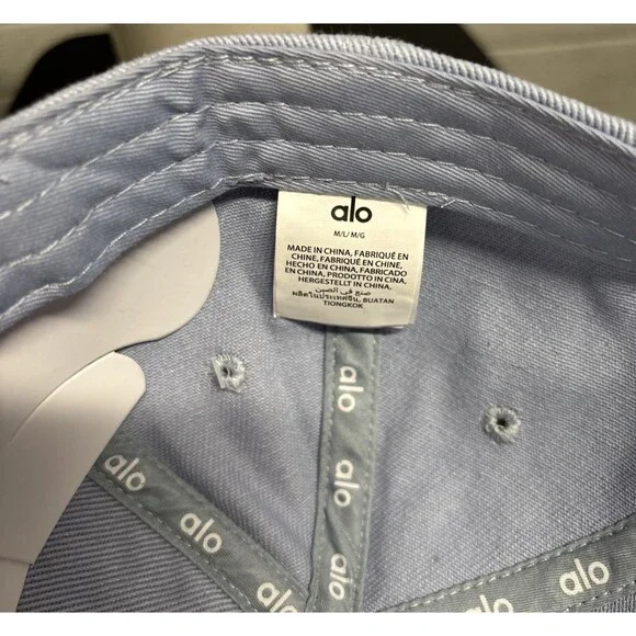 ALO YOGA Light Blue Baseball Cap Snap Back Adjustable Unisex NWT - Picture 7 of 7